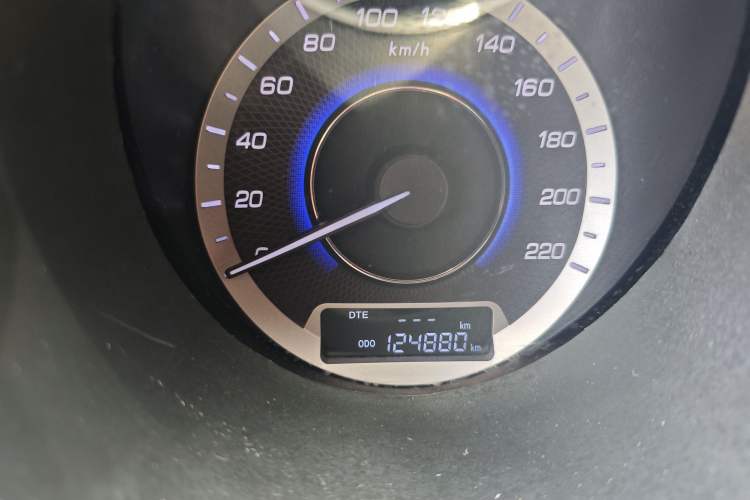 Used CHANGAN Eado 2013 1.6L Manual Junkuo Model China IV Standard