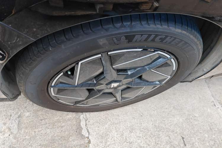 Used Hyptec HT 2023 670 Rear-Drive Ultra-High-Voltage NDA Version