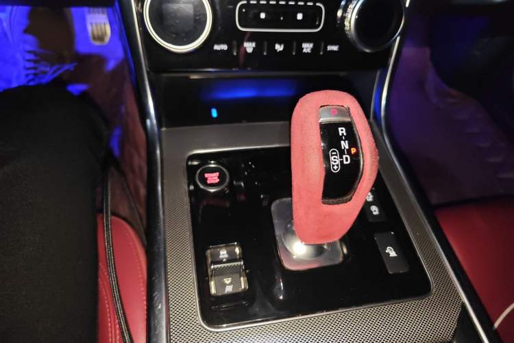 Used Jaguar XEL 2020 2.0T 200 PS R-DYNAMIC S Advanced Sport Edition
