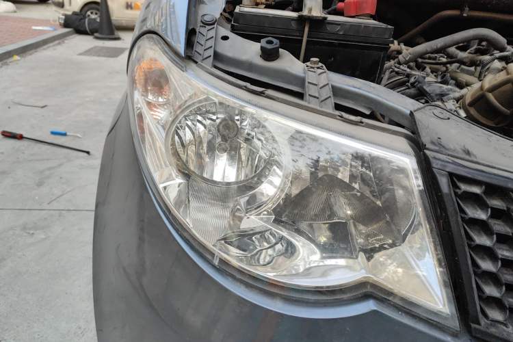 Used Wuling Hongguang 2013 1.5L Base Version
