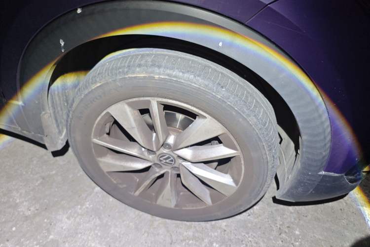 Used Volkswagen T-Cross 2020 1.5L Automatic Comfort Edition Right Front Wheel Hub