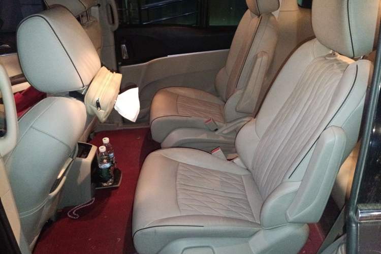 Used Buick GL8 2022 Land Business Class 652T Smart Deluxe Model
