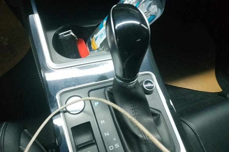 Used BYD Qin 2019 1.5L Automatic Luxury Model Gear Lever