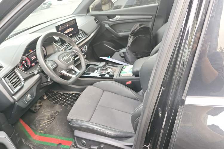 Used Audi Q5L Sportback 2022 40 TFSI Luxury Model Left Front Seat