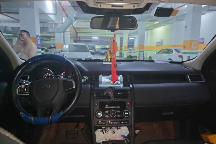 Used Land Rover Discovery Sport 2017 2.0T PURE Headliner