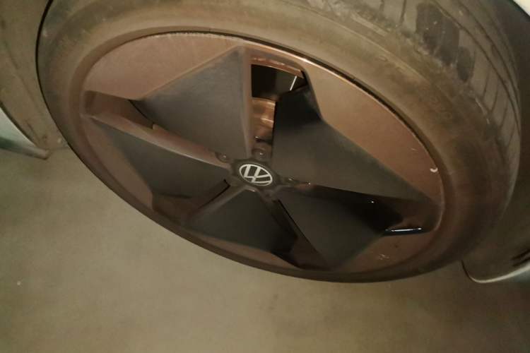 Used Volkswagen ID.3 2021 1st Edition ID. First Impression Edition Right Front Wheel Hub