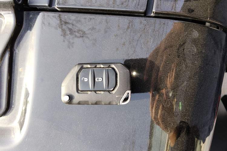 Used Jeep Wrangler 2021 2.0T Robin Hood Four-Door Edition