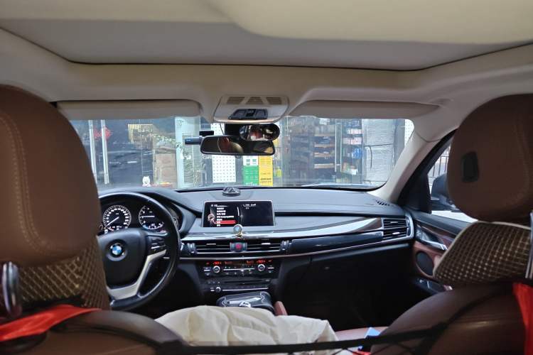 Used BMW X6 2015 xDrive28i