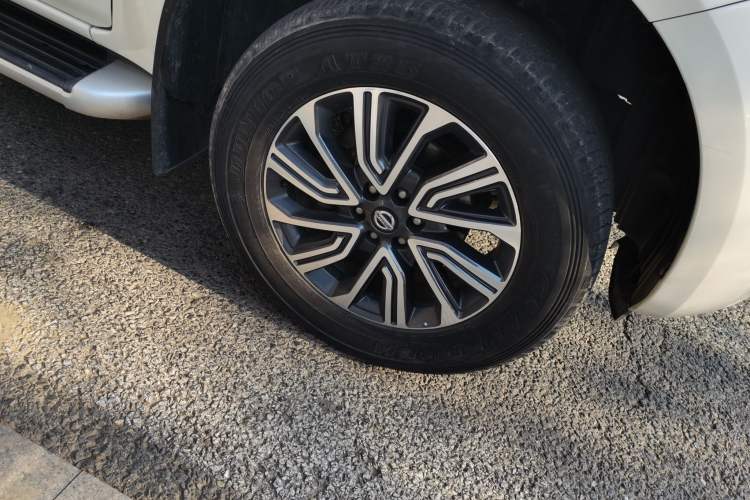 Used Nissan Terra 2020 2.5L XL Upper Automatic Two-Wheel Drive Luxury Edition
