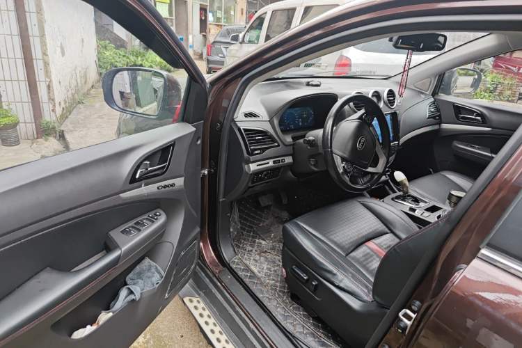 Used BYD S7 2015 2.0T Automatic Flagship Edition