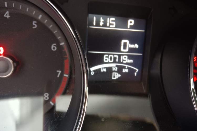 Used Volkswagen Bora 2017 1.6L Automatic Fashion Model
