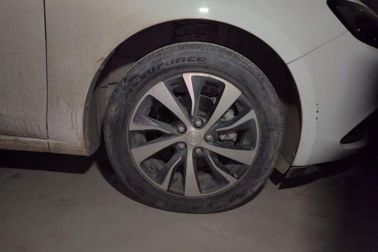 Used Buick Excelle GX 2019 18T Automatic Connected Elite Model China VI Standard