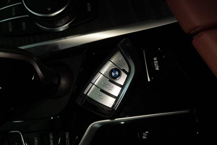 Used BMW 5 Series 2023 530Li Leading Model M Sport Package Vehicle Key