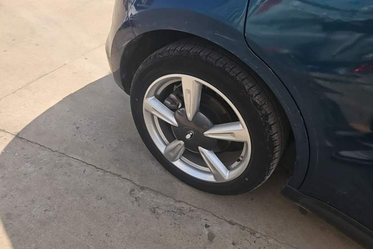 Used ORA Good Cat 2023 401 km Standard Range Prestige Version Lithium Iron Phosphate
