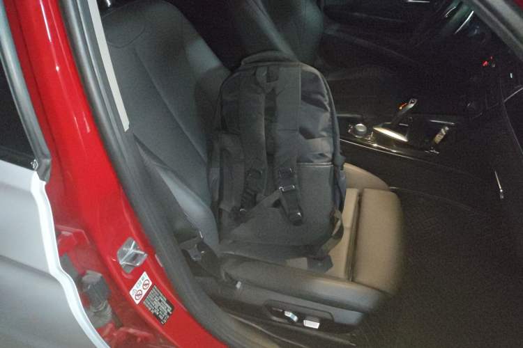 Used BMW 3 Series 2018 320Li Fashion Model
