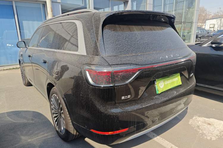 Used Hima AITO M9 2025 Extended-Range Ultra Version 52 kWh 6-Seater Rear Left 45 Deg