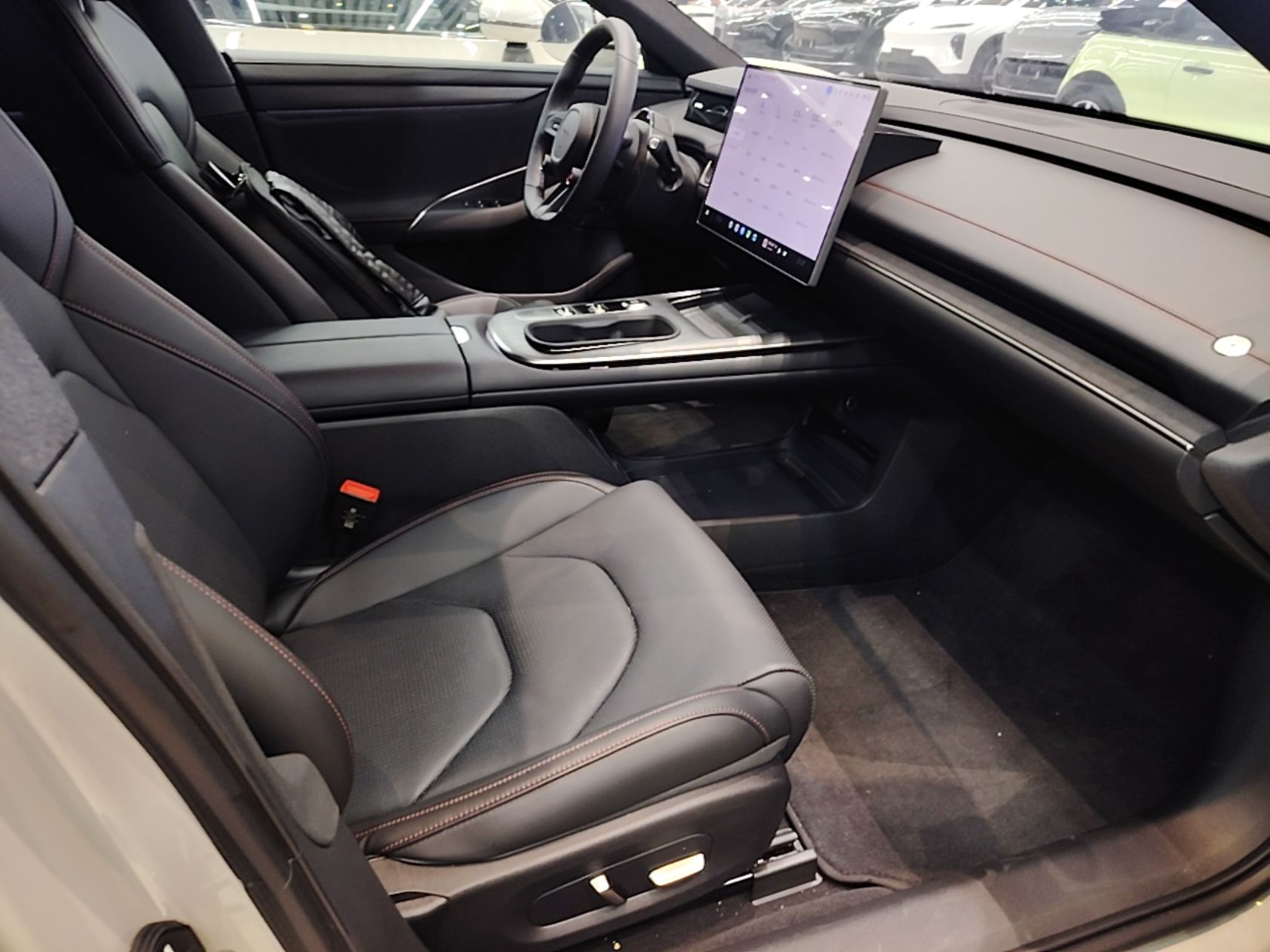 Xiaomi Auto SU7 2024 Rear-Drive Long-Range Intelligent Driving Version — снимка 19