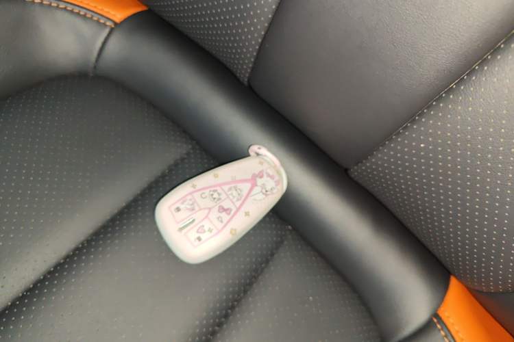 Used CHANGAN UNI-V 2023 1.5T Prestige Model