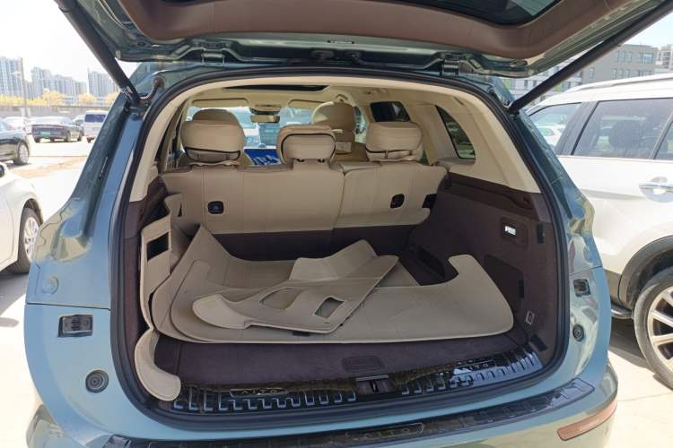 Used Hima AITO M7 2024 1.5T Intelligent Driving 4WD Max Edition 5 Seats Trunk