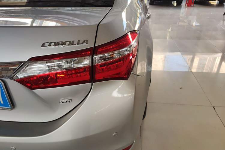 Used Toyota Corolla 2014 1.8L CVT GLX-i