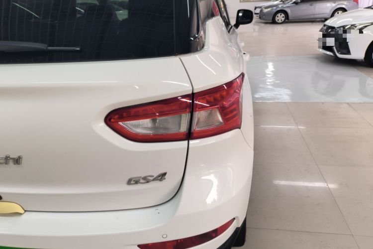 Used GAC Trumpchi GS4 2015 200T Manual Luxury Edition Right Rear Taillight