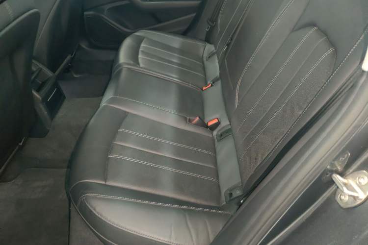 Used Audi A4L 2020 40 TFSI Fashion Dynamic Model
