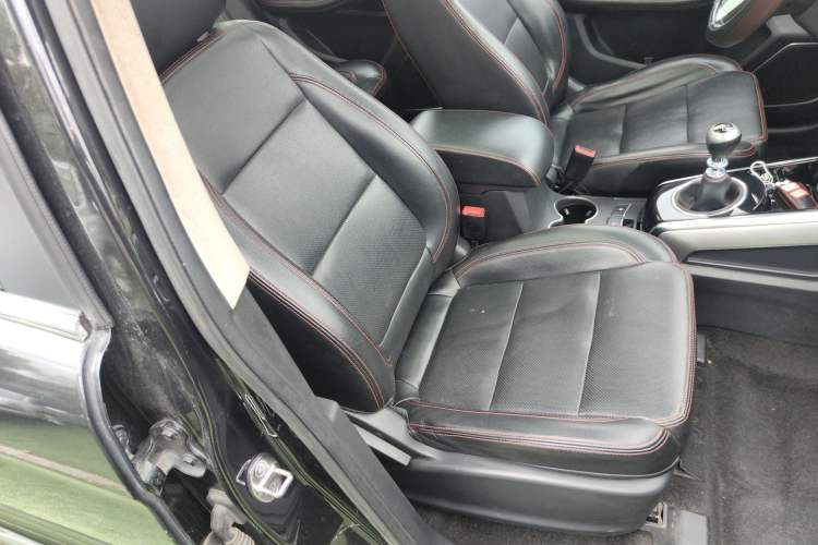 Used Zotye Domy X5 2015 1.5T Manual Supreme Model China IV Standard