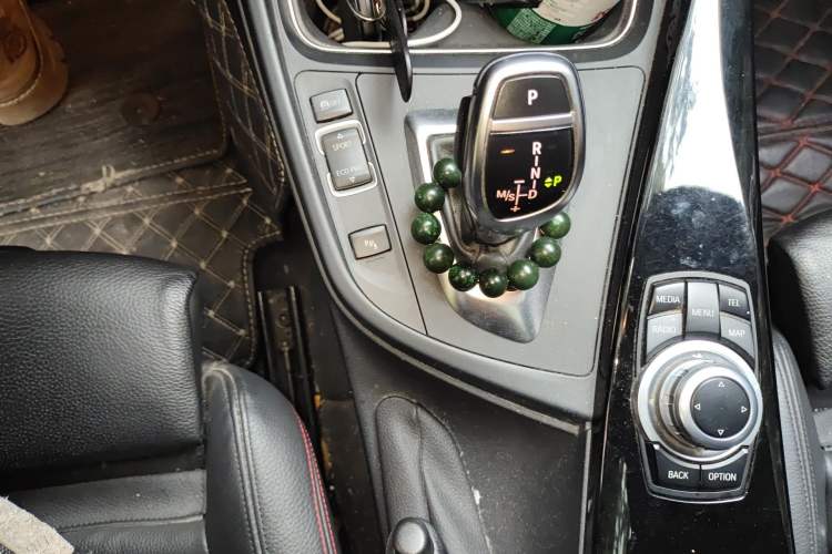 Used BMW 3 Series 2015 320i Luxury Edition Sports Design Package