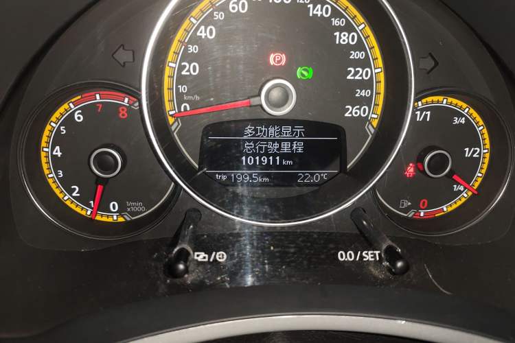 Used Volkswagen Beetle 2016 180TSI Dune Off-Road Edition Odometer Close Up