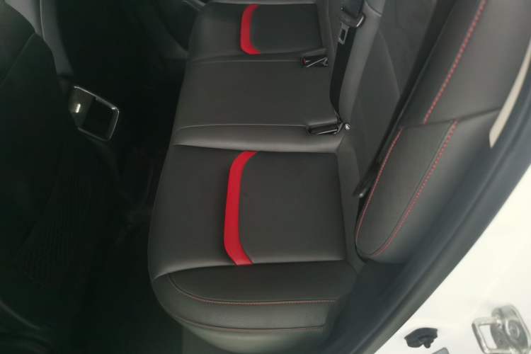 Used CHANGAN CS55 2017 1.5T Automatic Colorful Edition
