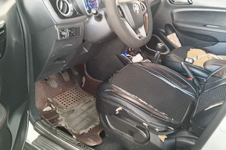 Used Brilliance V3 2016 1.5L Manual Smart Version
