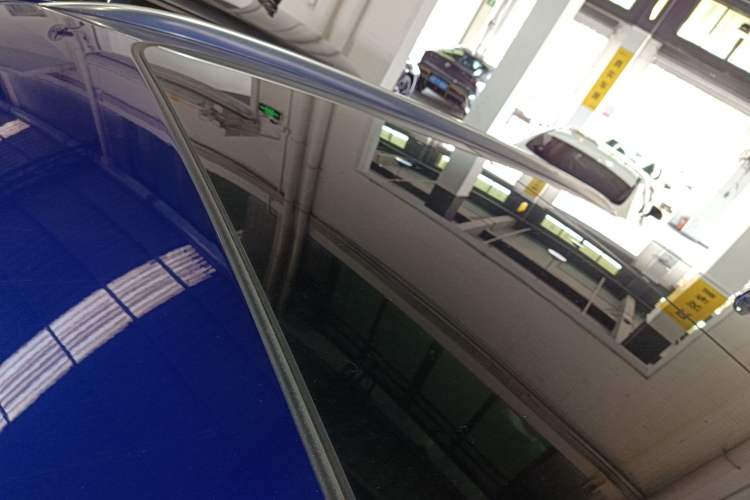 Used Hongqi HS5 2022 Revised Version 2.0T Smart Connect Flagship Edition
