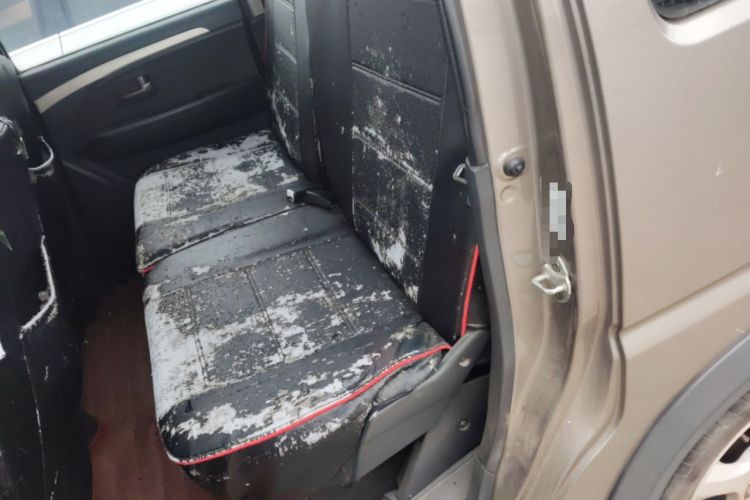 Used Suzuki Wagon R X5 2013 Revised Version 1.4L VVT Cruise Edition Left Rear Seat