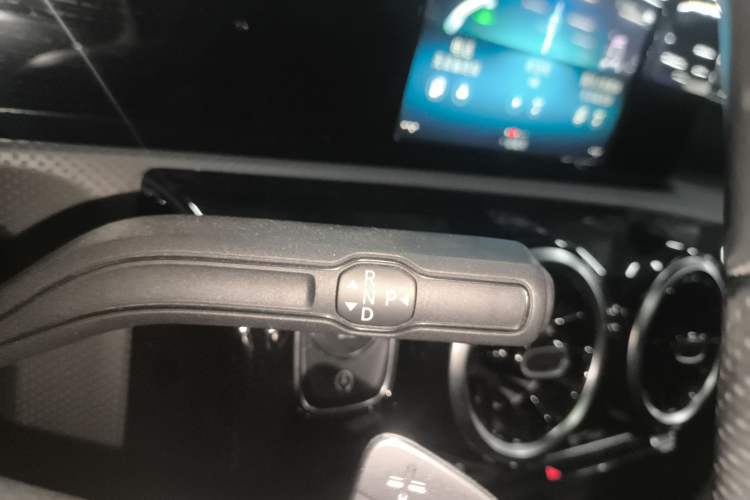 Used Mercedes-Benz A-Class 2019 Restyled A 180 L Sport Sedan Gear Lever