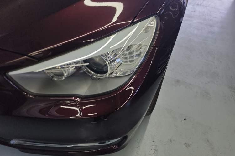 Used BMW 5 Series GT 2014 528i Luxury Edition Left Front Headlight