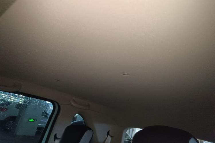 Used Dongfeng Fengon MINIEV 2022 Candy-Style Marshmallow Headliner