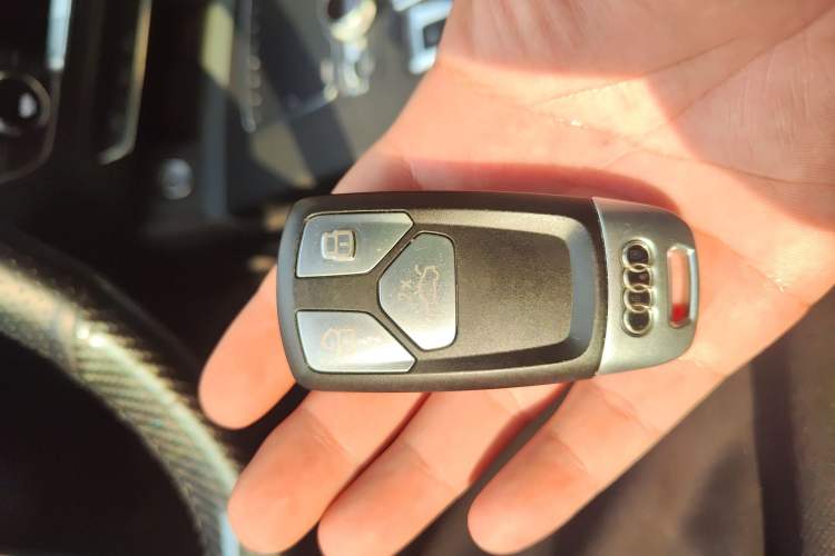 Used Audi Q5L 2020 Updated 40 TFSI Prestige Fashion Edition