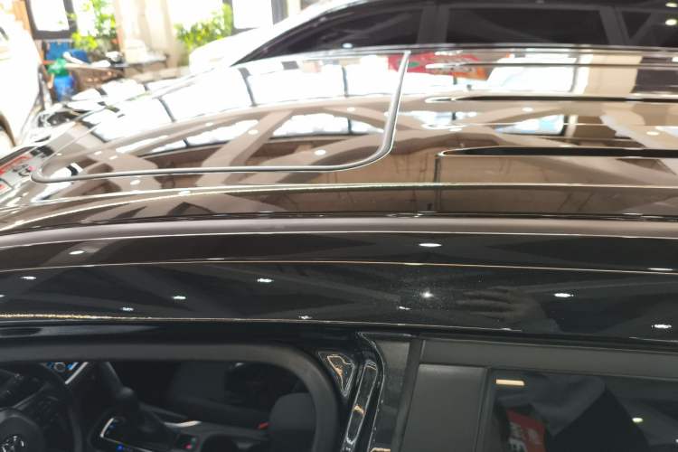 Used Toyota Corolla Cross 2022 2.0L Elite Edition Roof