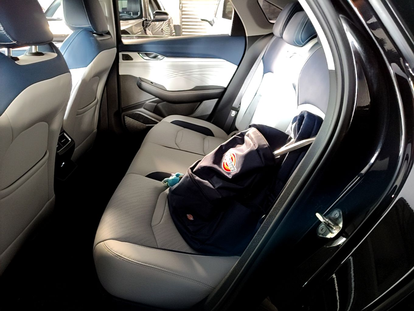 Geely Auto Preface 2023 2.0TD Prestige Version — снимка 20