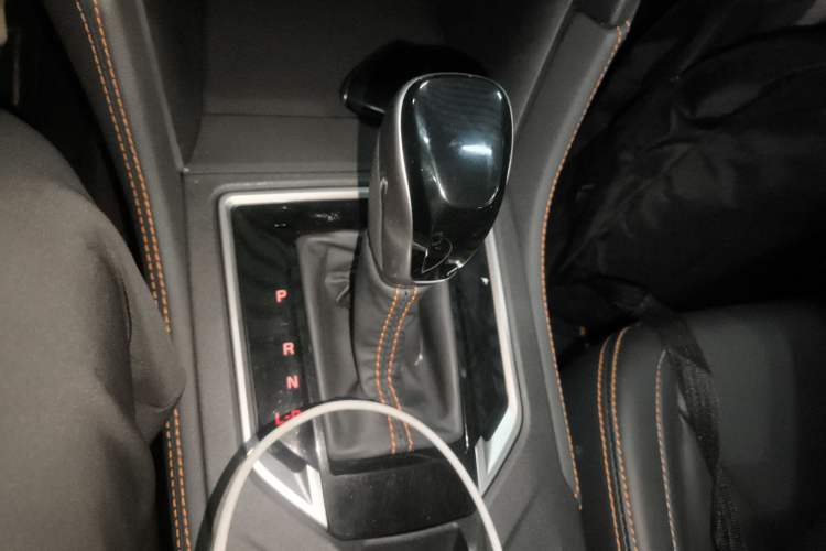 Used Subaru XV 2020 Revised Version 2.0i All-Wheel-Drive Luxury Edition with EyeSight
