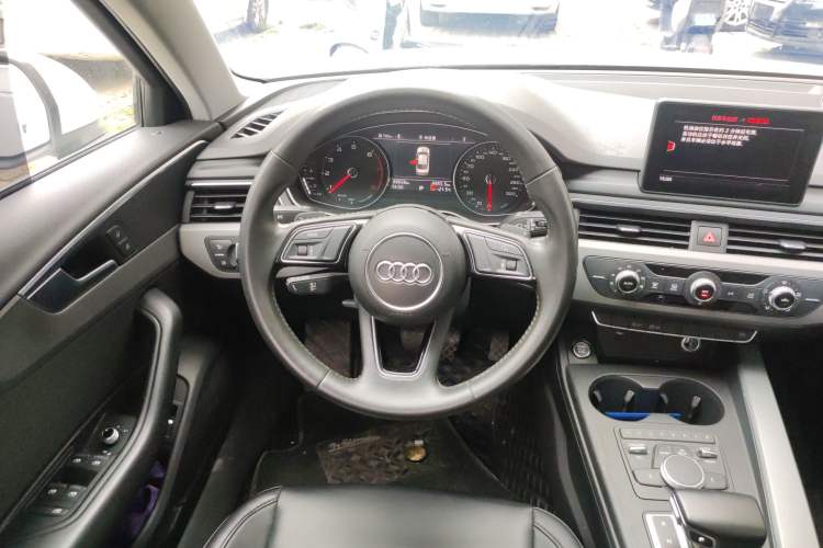 Used Audi A4L 2019 35 TFSI Ambition China V