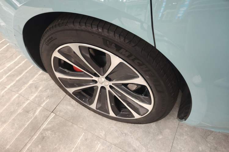 Used Hima Luxeed S7 2025 785 km Ultra
