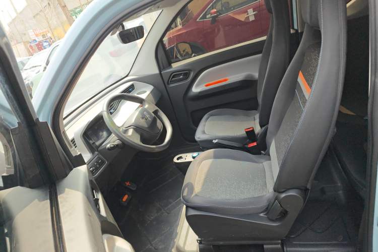 Used Wuling Hongguang MINIEV 2022 Zizai Version Lithium Iron Phosphate Left Front Seat