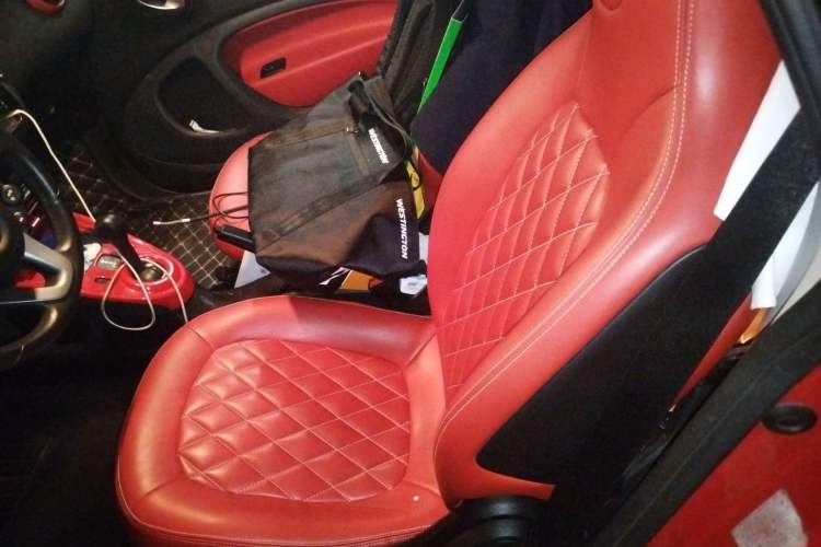 Used smart fortwo 2018 1.0L 52kW Hardtop Passion Edition China V Standard
