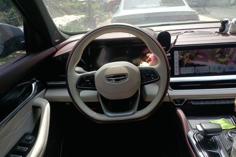 Used Geely Auto Monjaro L 2021 2.0TD DCT EVO Two-Wheel Drive Smart Luxury Version Steering Wheel