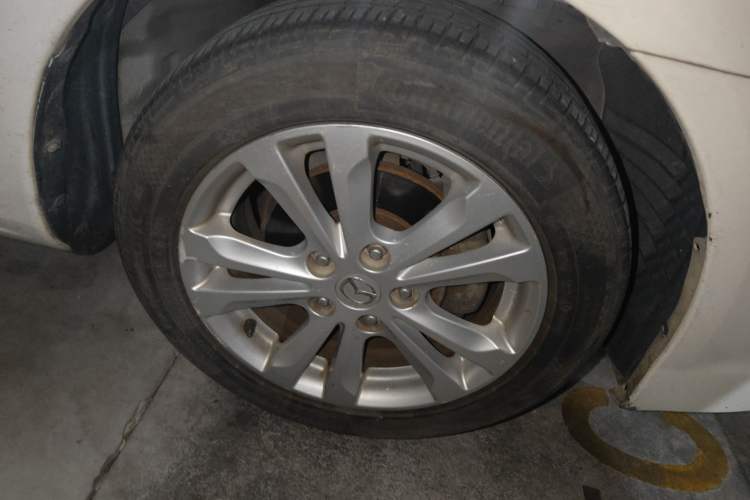 Used Mazda 6 2015 2.0L Automatic Classic Version
