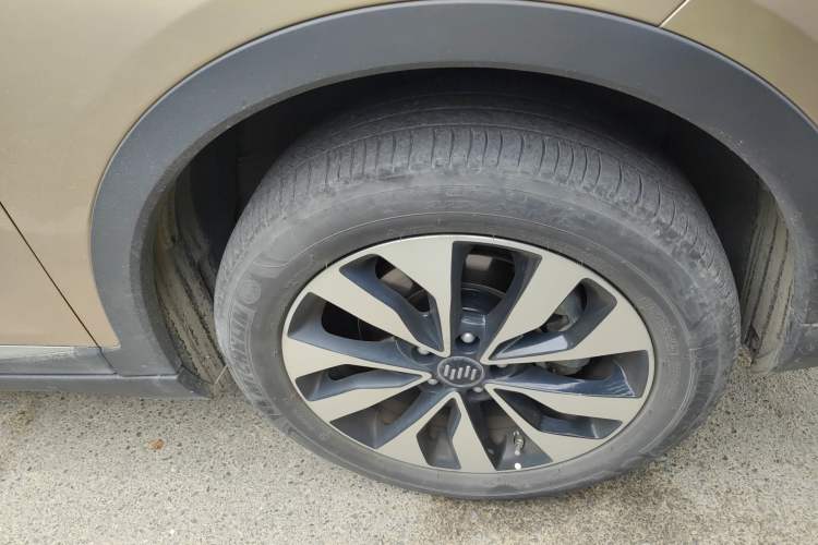 Used WM Motor EX5 2018 EX5 400 Extra Innovation Edition