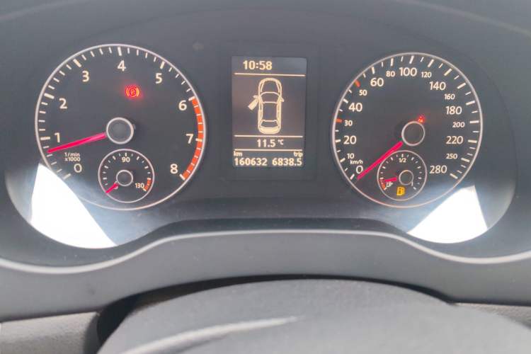 Used Volkswagen Sagitar 2014 1.4TSI Manual Luxury Model
