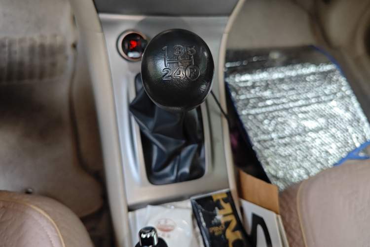 Used Toyota Corolla EX 2013 1.6L Manual Excellence Edition
