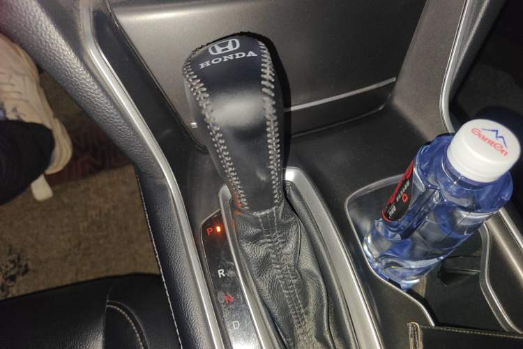 Used Honda Accord 2018 230TURBO Comfort Edition China VI Emission Standard Gear Lever